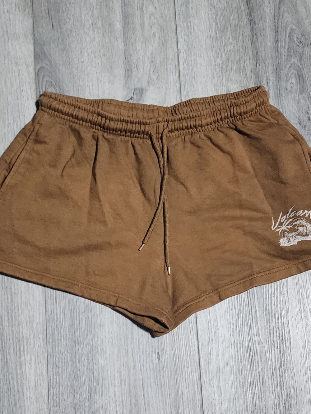 Vintage Y2K Volcom Brown Short Sweat Shorts Loungewear Womens Size Large